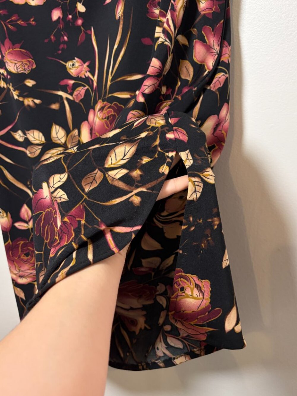 90s Vintage Black Rose Floral Midi Skirt Van Heusen Medium Dark Fairy Whimsygoth - Picture 7 of 10